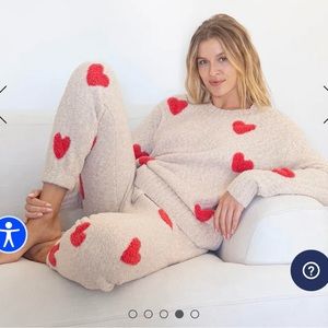 SPLENDID Fuzzy Sweater Hearts LOUNGEWEAR